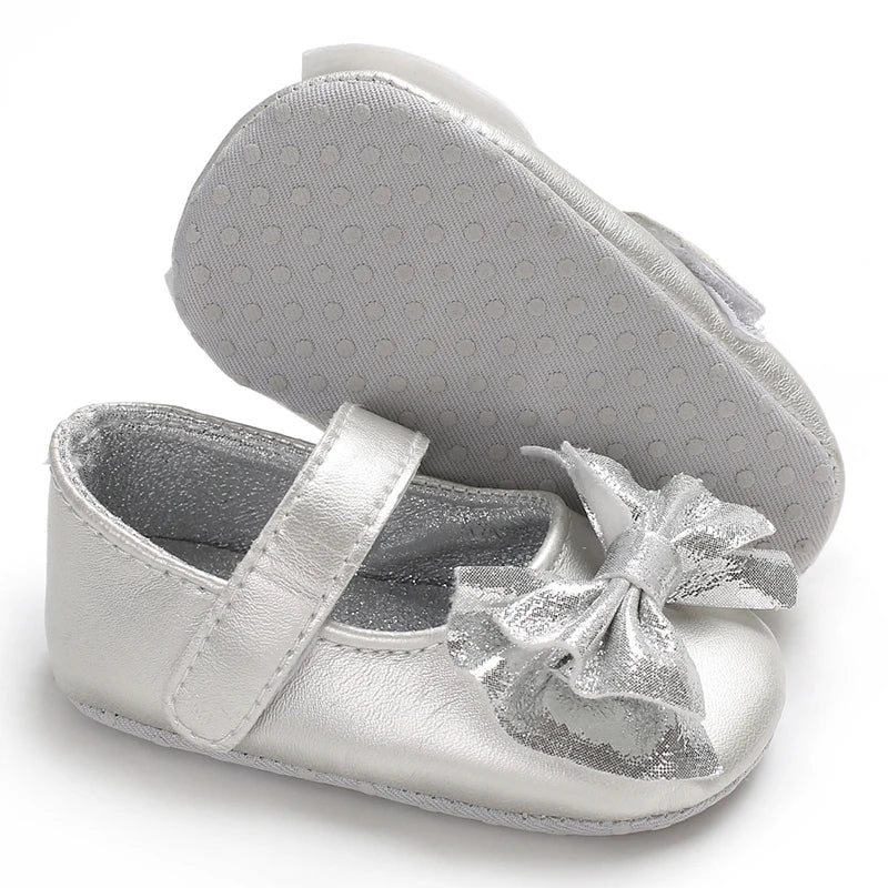 Baby Shoes (0–18M) – Plush Soft Bow Casual Sneakers