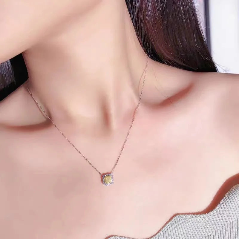 Huitan Female Luxury Fashion Pendant Necklace