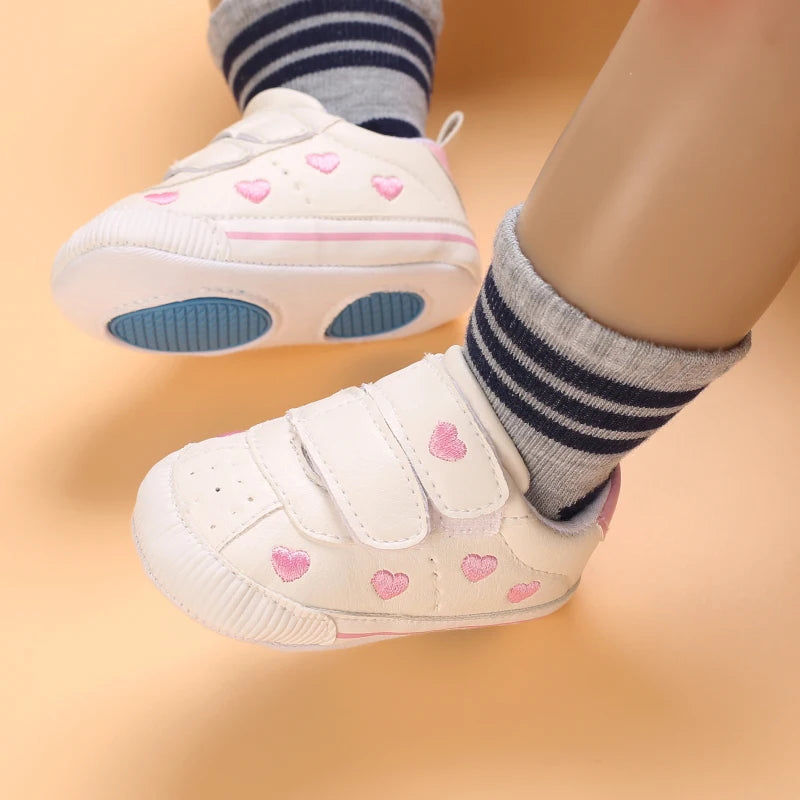Infant Spring Sneakers (0–18M) – White Non-Slip Soft-Soled Shoes