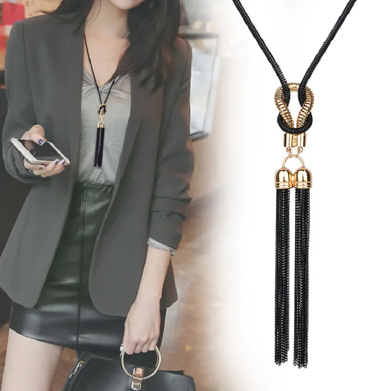 Trendy Black Female Pendant Necklace