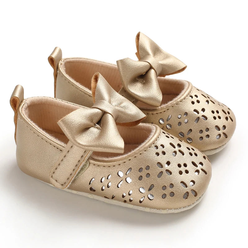 Baby Shoes (0–18M) – Plush Soft Bow Casual Sneakers