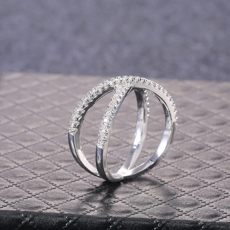 Huitan Luxury Cross X Shape Women Engagement Ring Full Paved CZ Stone Silver Color Elegant Simple Female Jewelry Ring Hot Sale