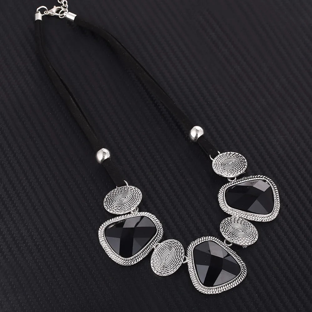 Kymyad Vintage Choker Statement Necklace Women