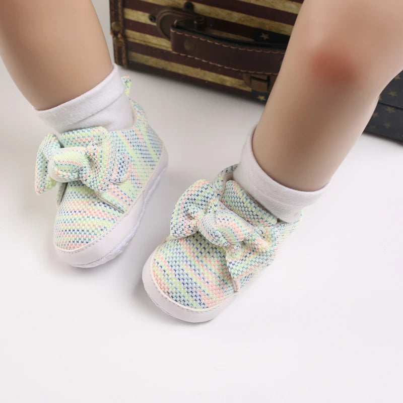 Infant Spring Sneakers (0–18M) – White Non-Slip Soft-Soled Shoes
