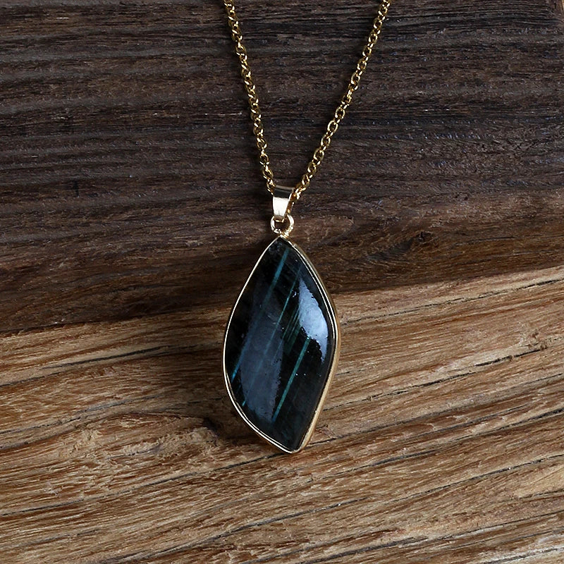 Natural Labradorite Necklace Irregular Shape