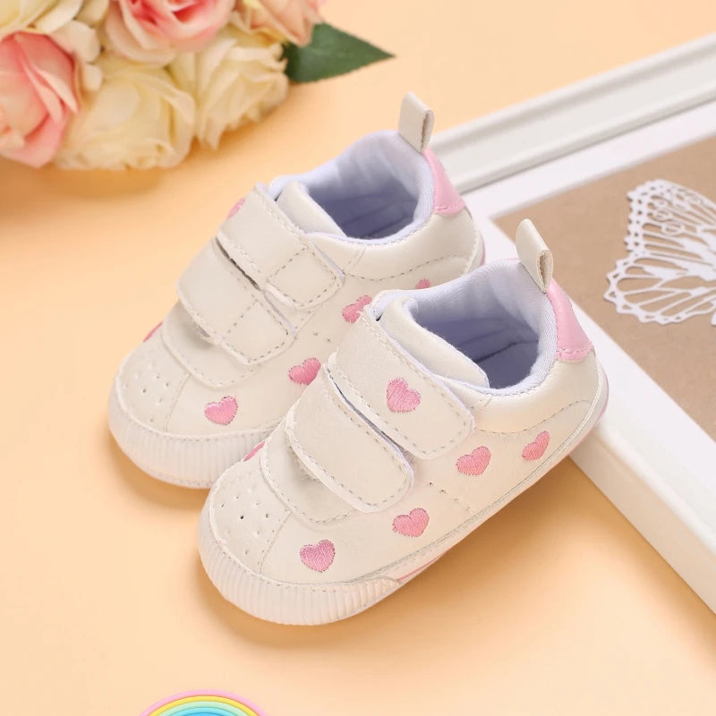 Infant Spring Sneakers (0–18M) – White Non-Slip Soft-Soled Shoes