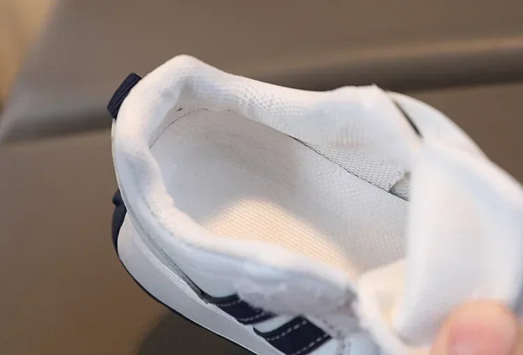 Kids Breathable Sports Sneakers – Lightweight Non-Slip Casual Shoes