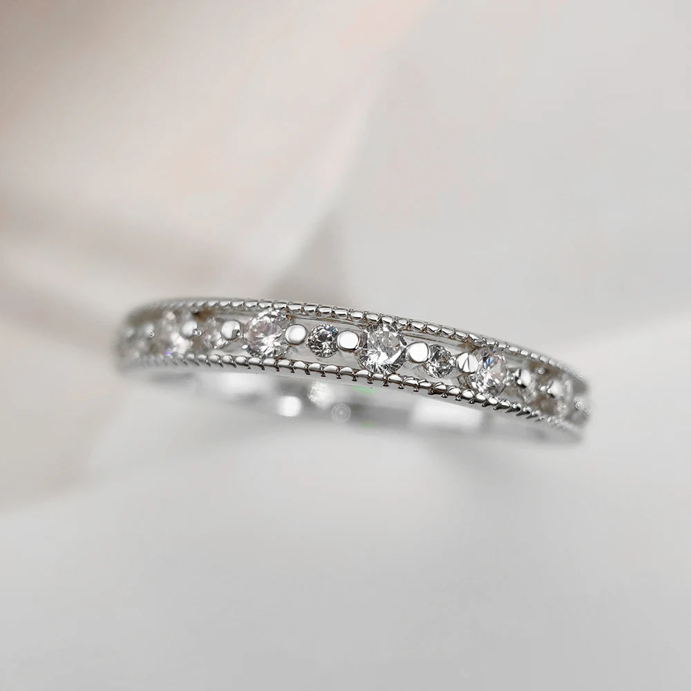 Dainty Women's Zircon Gold Ring