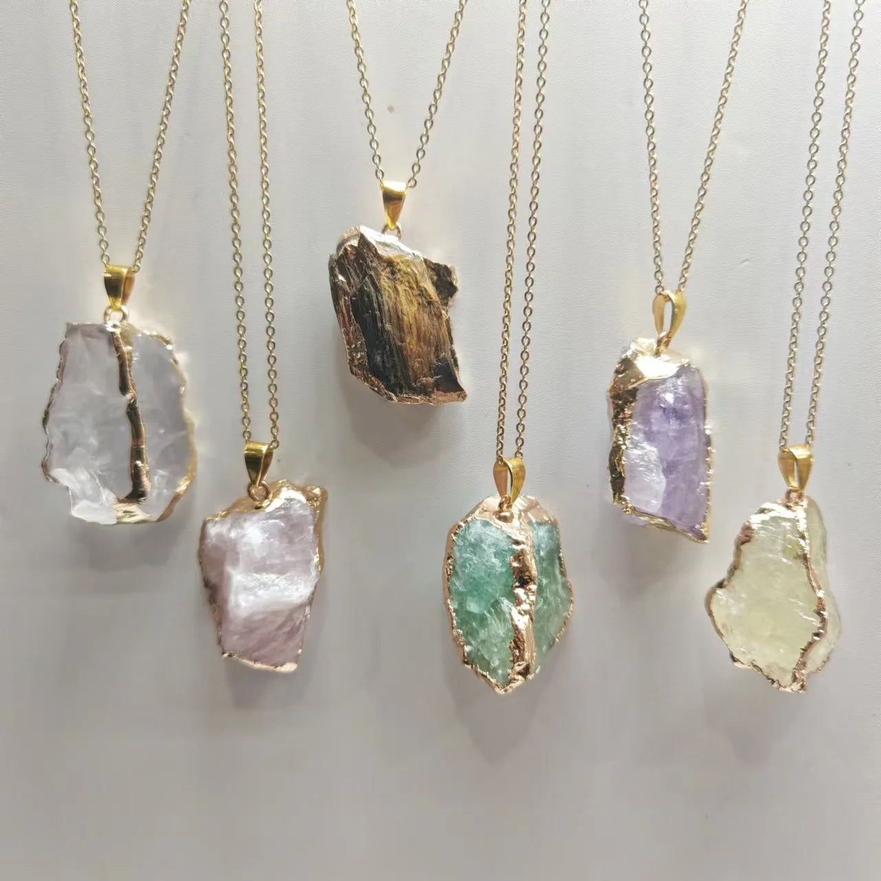Fashion Irregular Gold Edge Natural Crystal