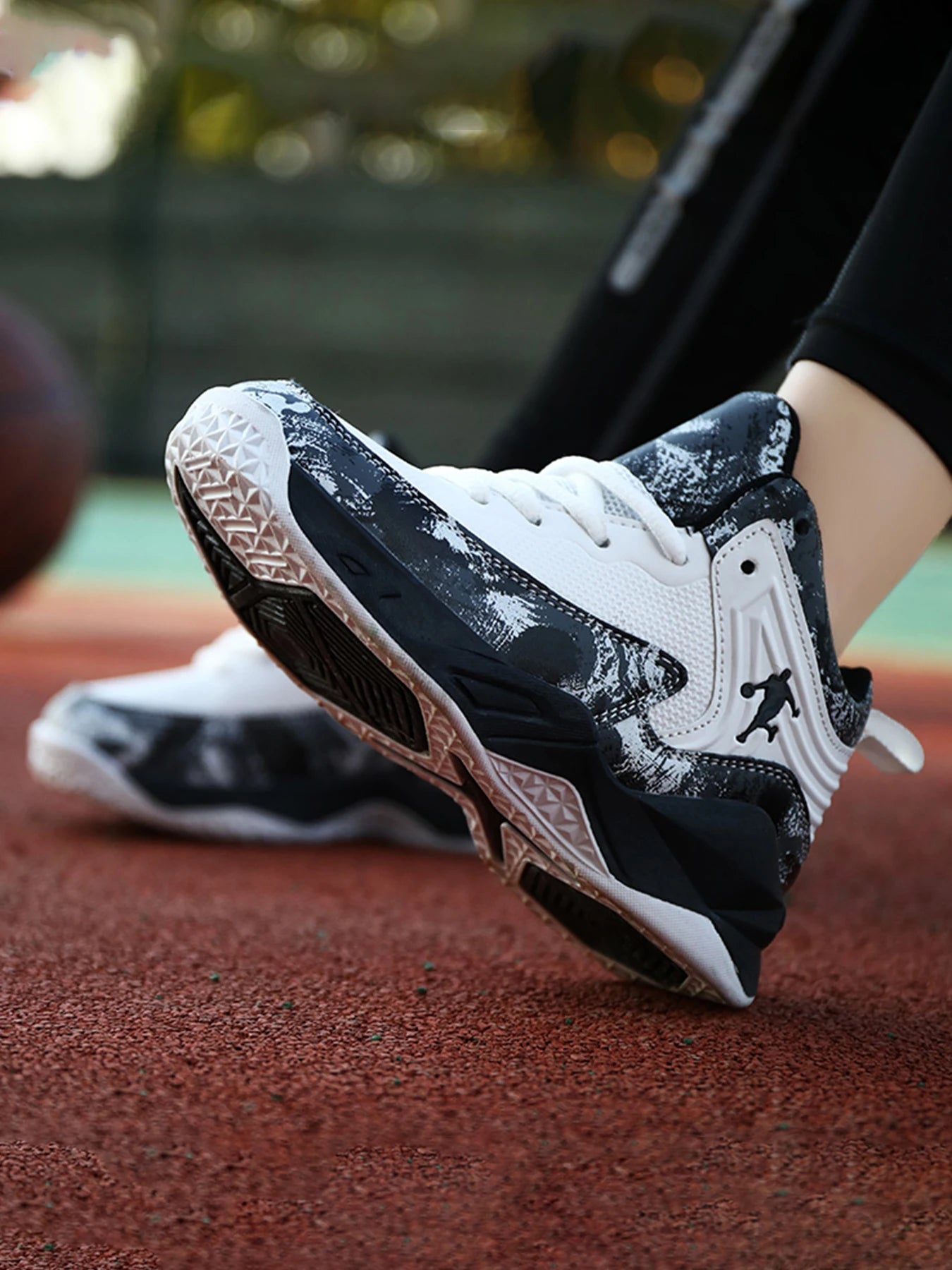 Kids 2025 Basketball Sneakers – Thick Sole Non-Slip Sports Shoes