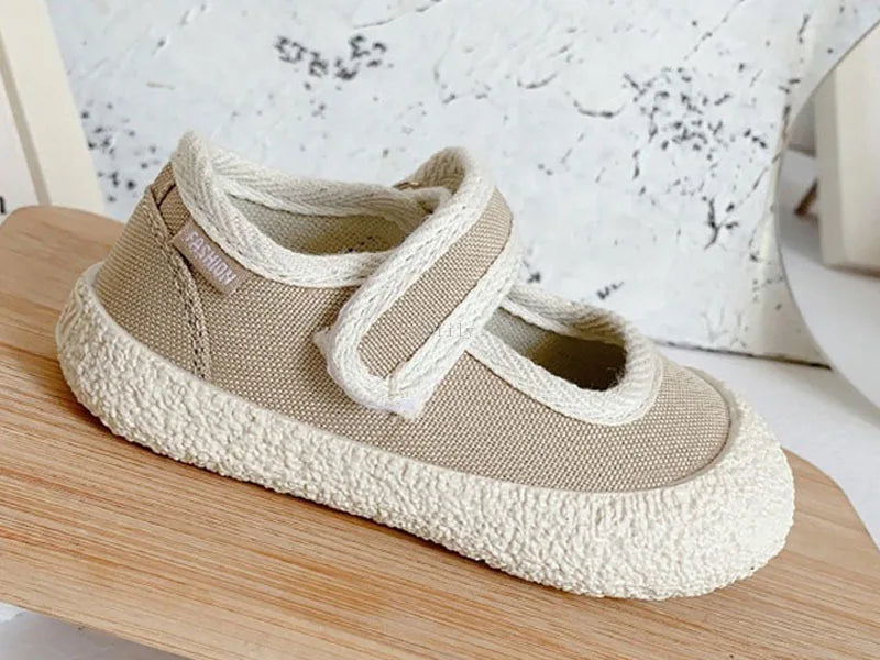 Kids’ Canvas Shoes – Soft, Breathable, Anti-Slip Sneakers
