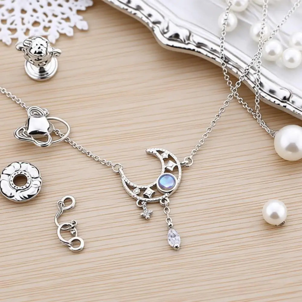 Pretty 925 Sterling Silver Moon