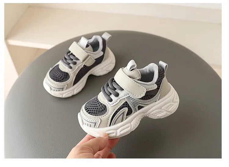 Kids 2025 Mesh Sneakers – Breathable Soft-Soled Casual Sport Shoes