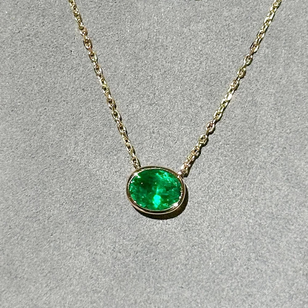 Luxury Retro Emerald Green Oval Square