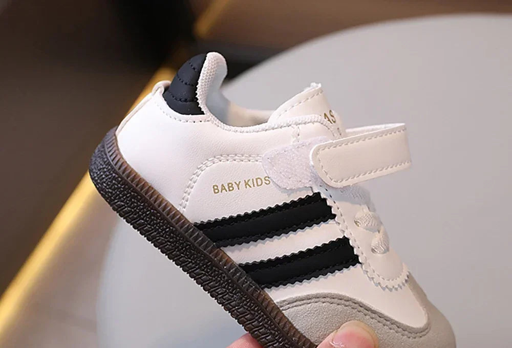Kids’ Spring Barefoot Sneakers – Soft-Soled Walking Shoes