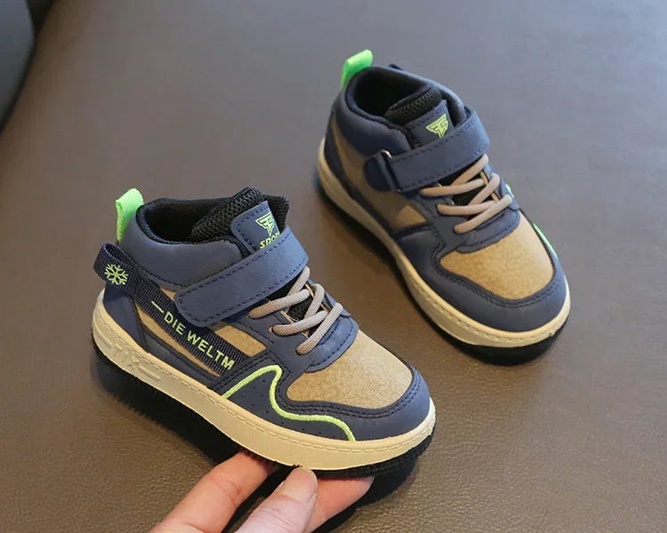 👟 Kids Lightweight Non-Slip Sneakers (21–32)