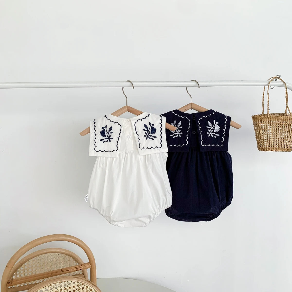 Baby Sleeveless Onesies For Girls 1 Piece