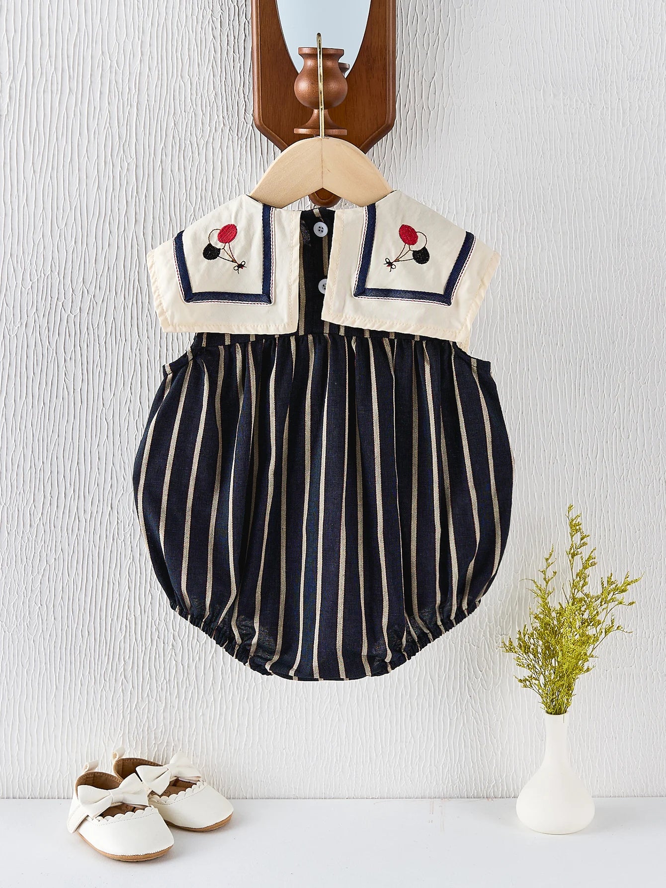 Cute Baby Girl Summer Jumpsuit – Sleeveless (0–18M)