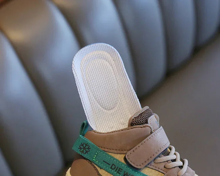 👟 Kids Lightweight Non-Slip Sneakers (21–32)