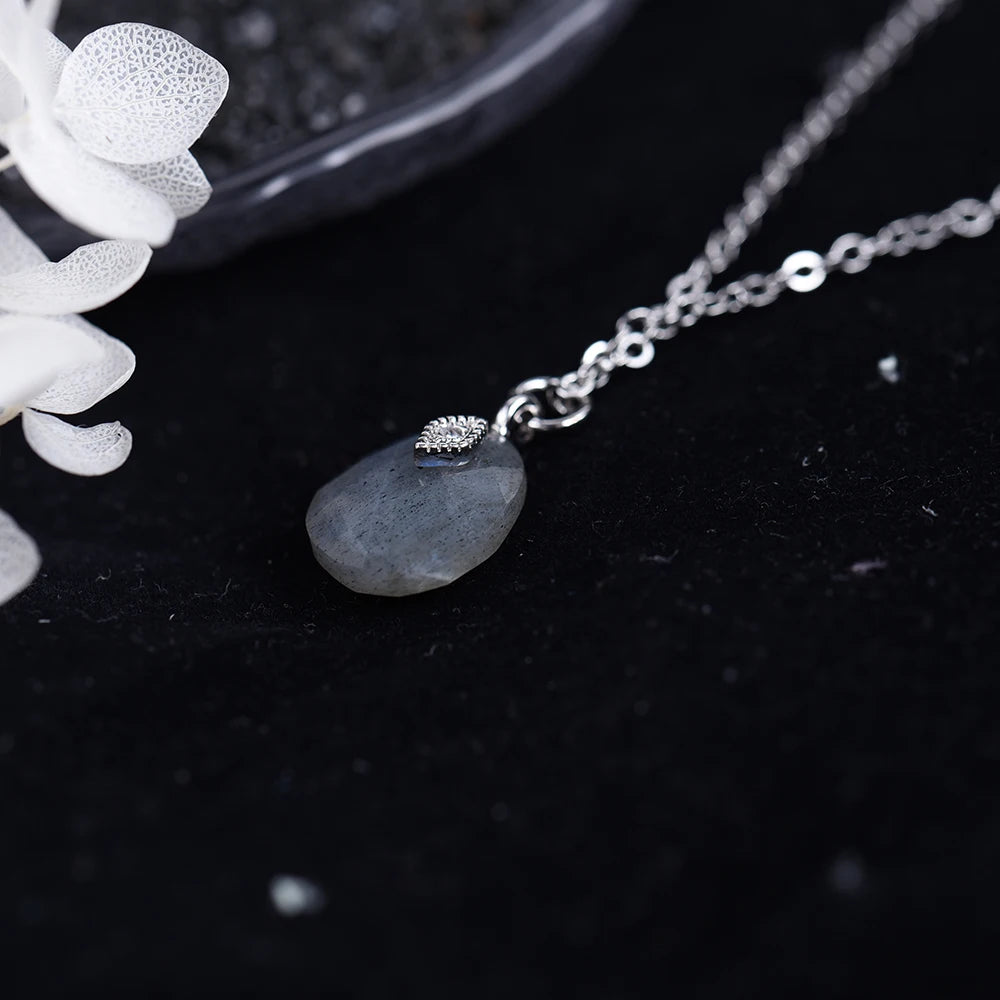 ITSMOS Natural Labradorite Amazonite Pendant