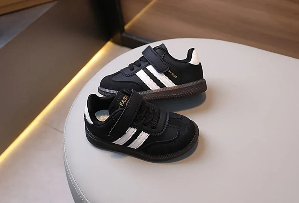 Kids’ Spring Barefoot Sneakers – Soft-Soled Walking Shoes