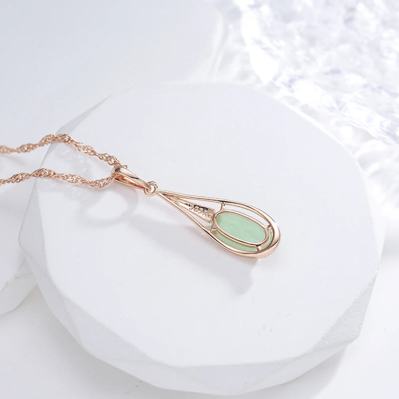 Green Emerald Natural Zircon Necklace
