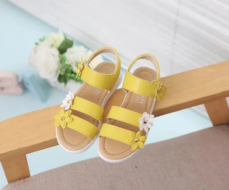 Girls’ Floral Gladiator Sandals – Soft Summer Beach Shoes