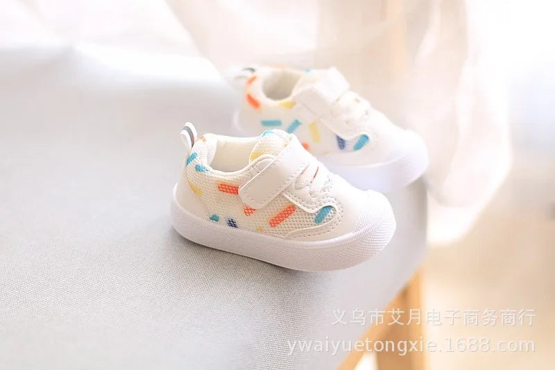 Kids’ Soft-Soled Sneakers – Casual Mesh Walking Shoes