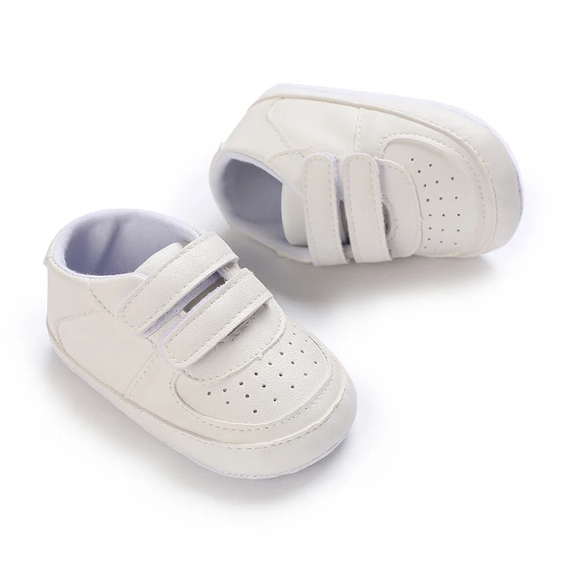 Infant Spring Sneakers (0–18M) – White Non-Slip Soft-Soled Shoes