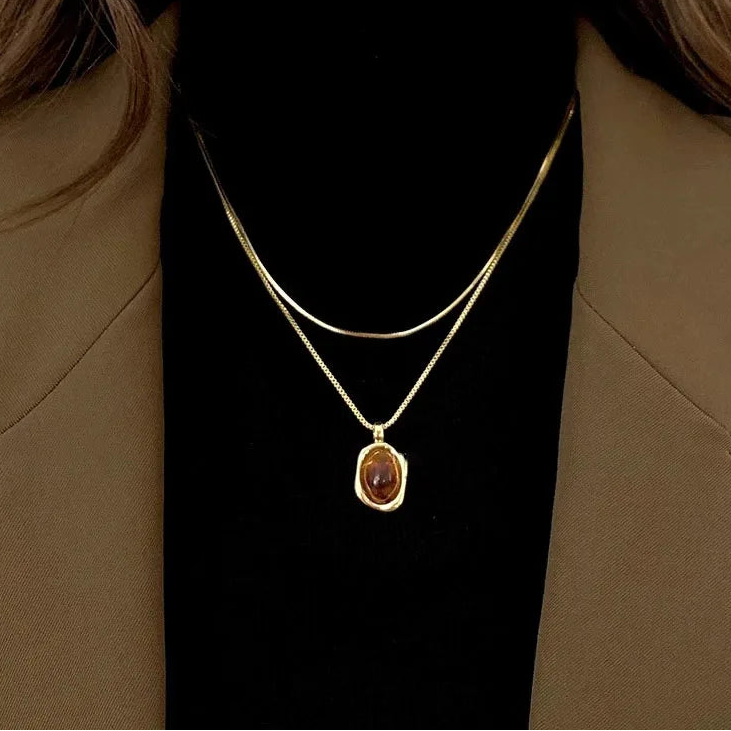 Xiyanike Double Layered Tiger Eye Stone