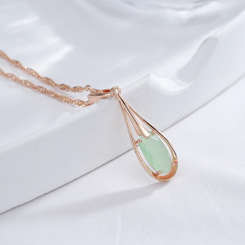 Green Emerald Natural Zircon Necklace