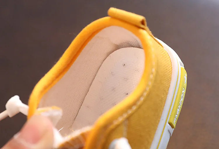 Kids’ Canvas Shoes – Breathable Casual Sneakers