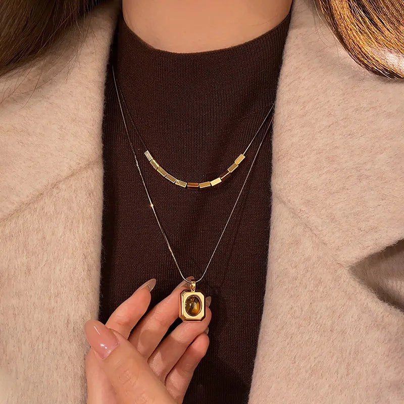 Black Gold Color Double Layered Tiger