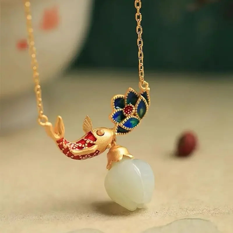 Natural hotan jade necklaces enamel fish