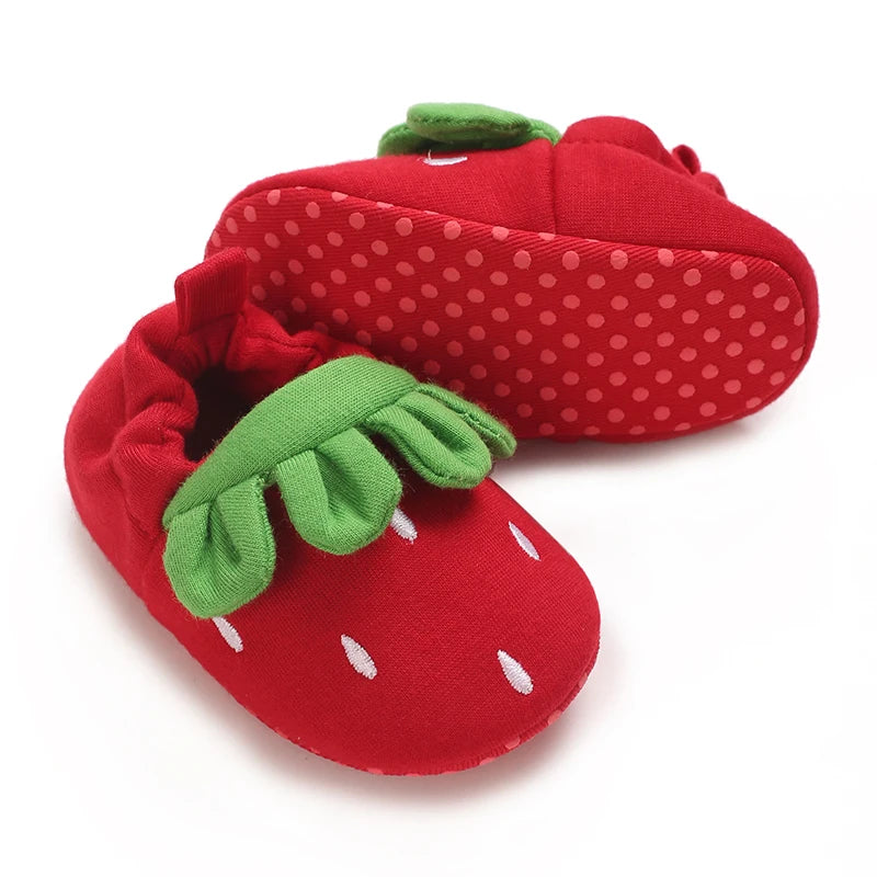 Baby Winter Strawberries Booties – Soft Sole Non-Slip First Walkers