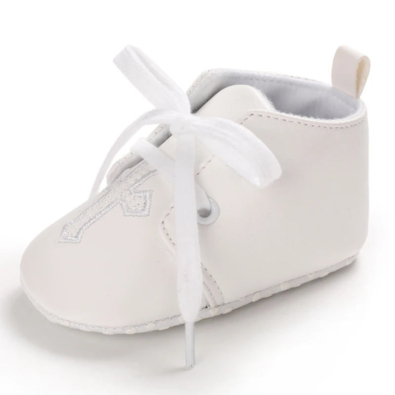 Infant Spring Sneakers (0–18M) – White Non-Slip Soft-Soled Shoes