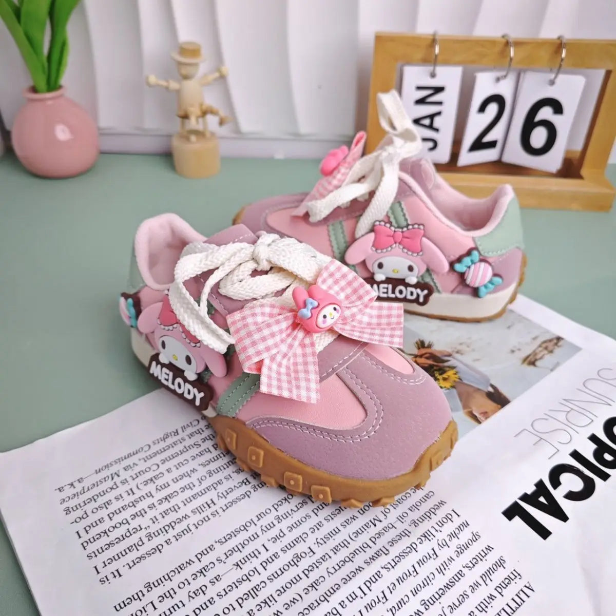 Girls Cartoon PU Sneakers – Anti-Slip Pink Casual Shoes (26–37)