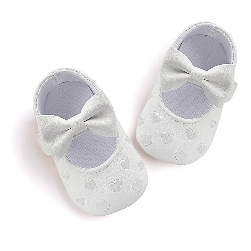 Baby Girls First-Step Shoes (0–18M) – Soft Sole Dress Shoes with Bow & Heart