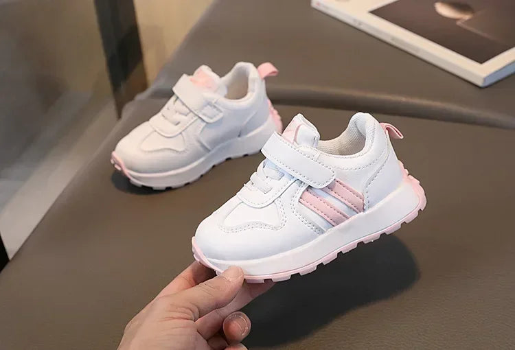 Kids Breathable Sports Sneakers – Lightweight Non-Slip Casual Shoes