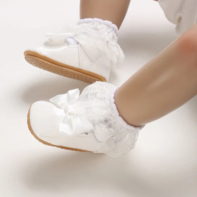 Baby Girl White Lace Moccasins – Non-Slip Princess Bow Shoes