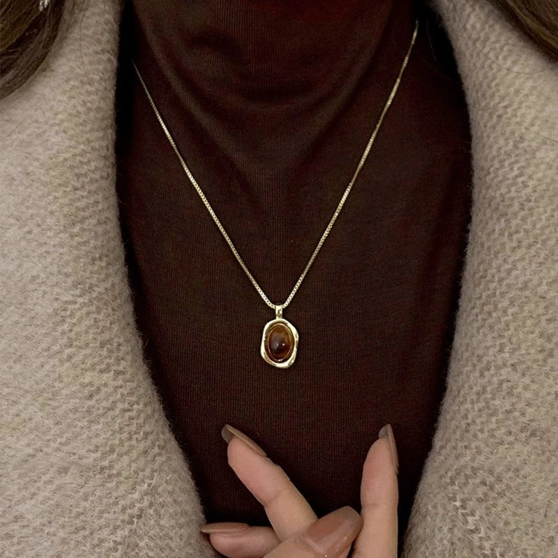 Xiyanike Double Layered Tiger Eye Stone