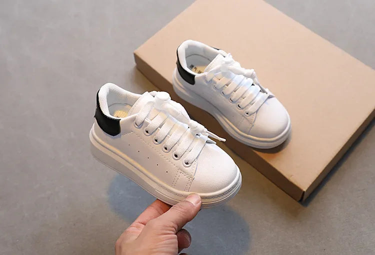 Kids’ Casual Sports Sneakers – Soft, Breathable, Non-Slip Shoes