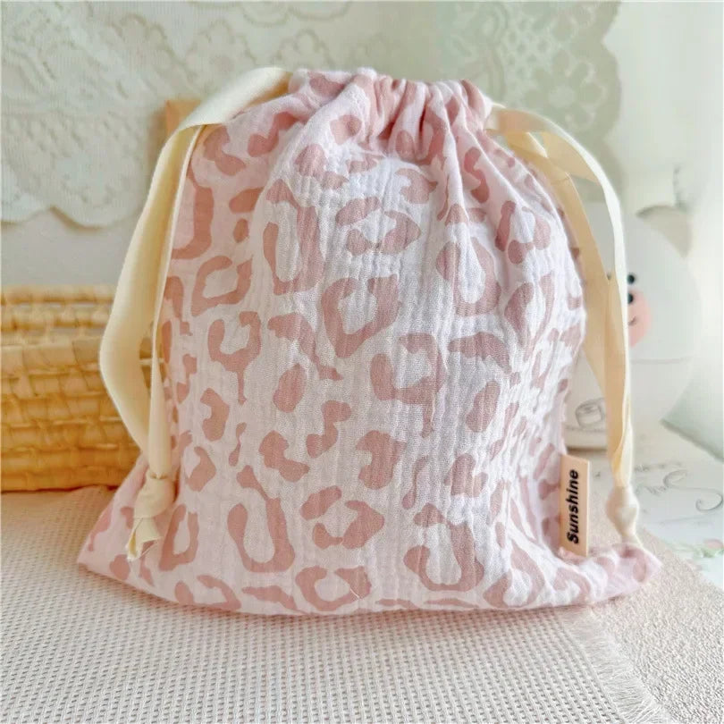 Natural Cotton Mommy Bag – Outdoor Baby Diaper Carrier, Cute Printed Drawstring Pouch 27x25cm