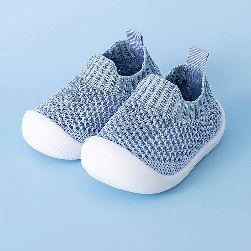 Unisex Baby Walking Shoes – Breathable Anti-Slip Summer/Autumn Sandals