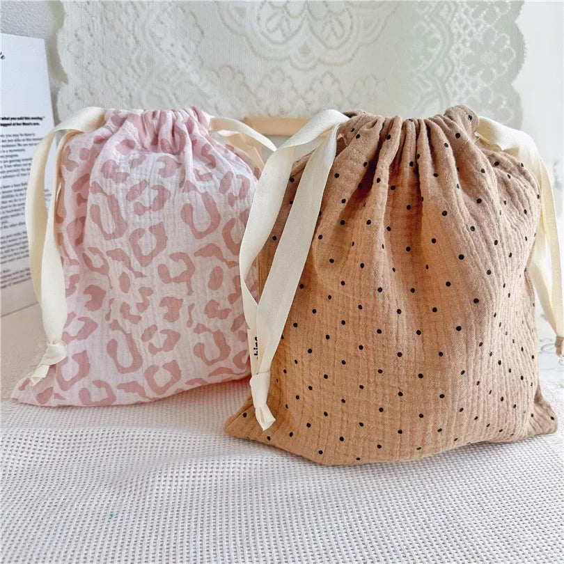 Natural Cotton Mommy Bag – Outdoor Baby Diaper Carrier, Cute Printed Drawstring Pouch 27x25cm