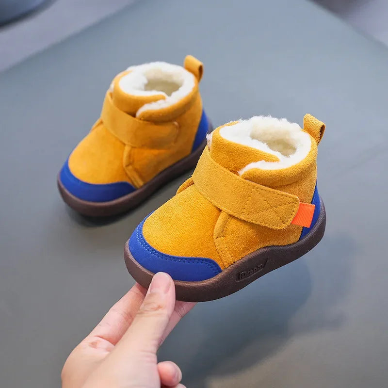 Kids Winter Snow Boots (0–5Y) – Plush Warm Non-Slip Sneakers