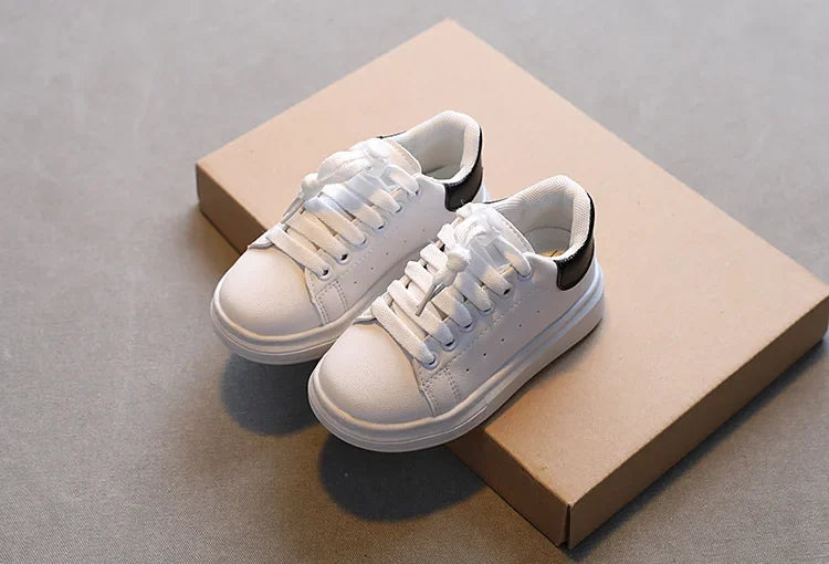 Kids’ Casual Sports Sneakers – Soft, Breathable, Non-Slip Shoes