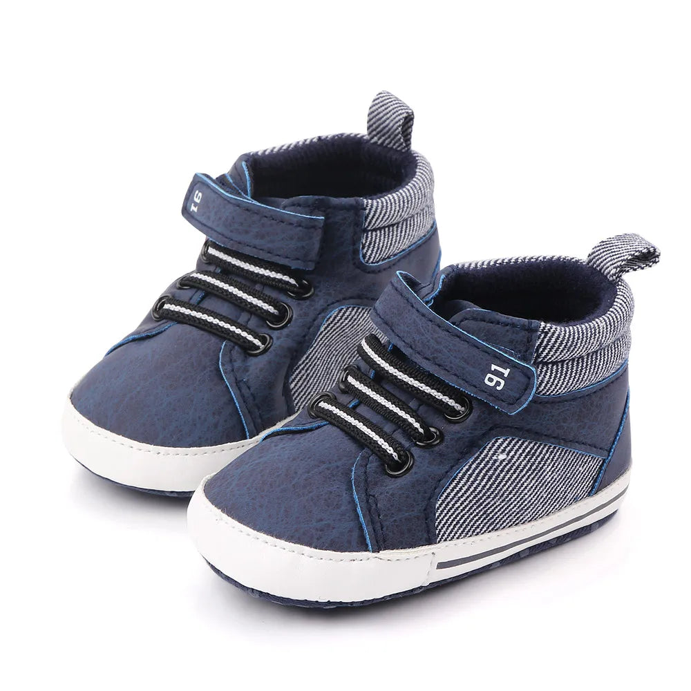Baby First-Step Sneakers (0–18M) – Soft, Warm, Non-Slip Shoes