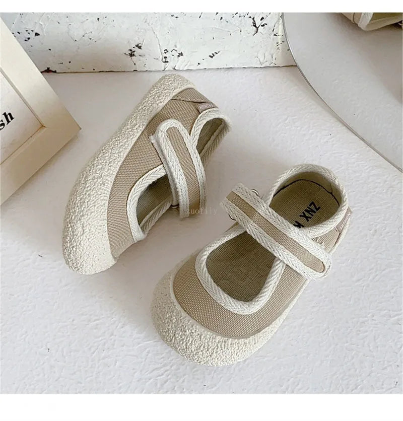 Kids’ Canvas Shoes – Soft, Breathable, Anti-Slip Sneakers