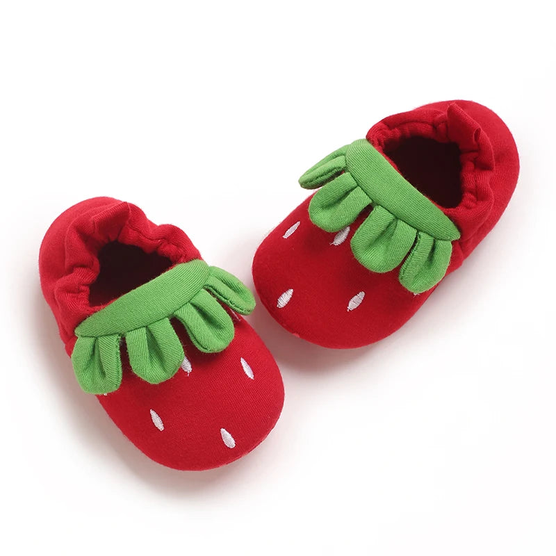 Baby Winter Strawberries Booties – Soft Sole Non-Slip First Walkers
